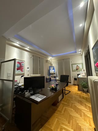 85 m² Office