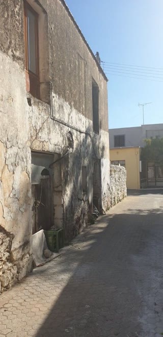 Μονοκατοικία 180τ.μ.