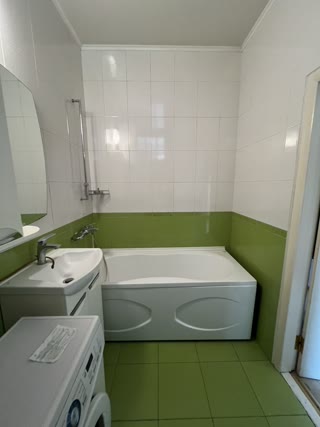 For sale 1-room apartment with a view on Pechersk Lavra street