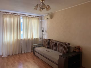 Sale of 4-room apartment near Student's (Saltivska) and Heroes of Labor, 522 microdistrict