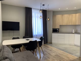 Продам 2-комнатну квартиру в ЖК Новий Дім (Центральний ринок) з ремонтом