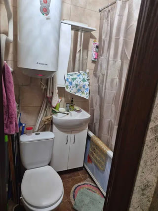 Продаж 1-кімнатної квартири на Відрадному Загальна площа 30 кв. м. Торг