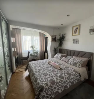 Sale of a 3-room apartment in Sykhiv