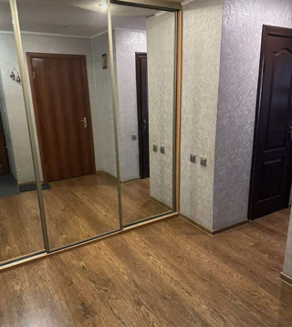 Продаж 2-кімнатної квартири на вул. Миколайчука
