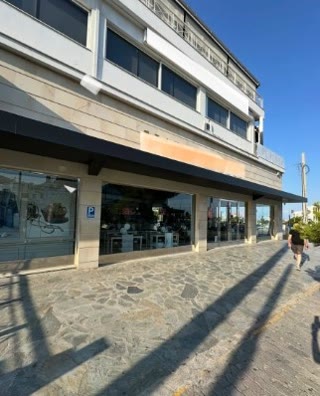 Ενοικιάζεται κατάστημα 550 τ.μ., 2 επίπεδα - Ελληνικό, Σούρμενα