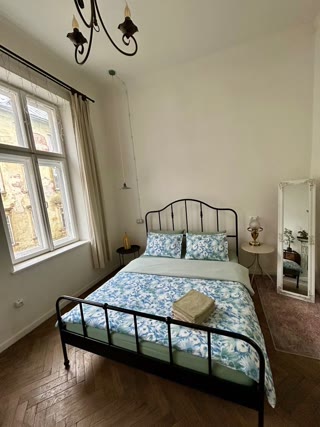 🏡 Продаж 1-кімнатної квартири в історичному центрі Львова