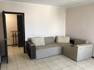 Продам 1к квартиру в центрі, сквер Стрілка