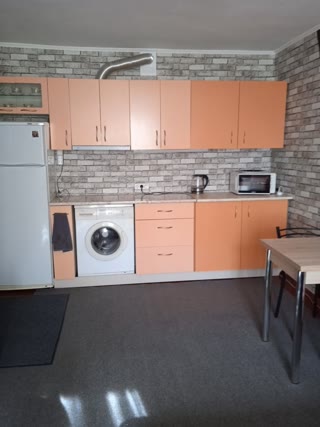 Продам 1к квартиру гостинку метро Заводська