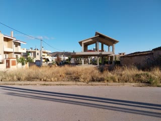 Οικόπεδο 300τ.μ.