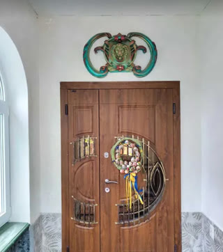 🏡 Продаж двоповерхового будинку з гаражем — вул. Медової Печери, Львів
