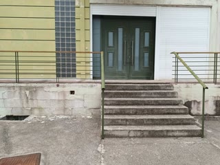 Κτίριο επαγγελματικών χώρων 950τ.μ.