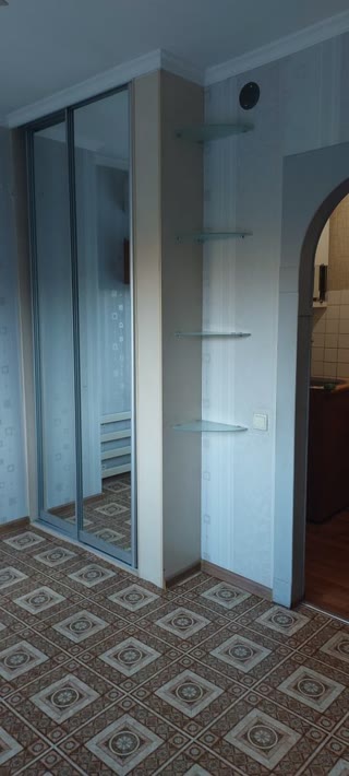 Продам гостинку Нові Будинки
