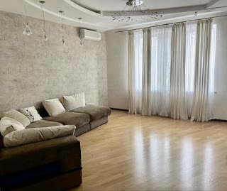Продам 3к квартиру ЖК Слободська Усадьба, Павлово Поле, м Научна