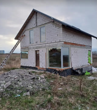 🔥 Продаж будинку з ділянкою на вул. Степана Бандери
