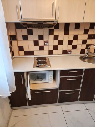 Продам 1 кімнатну квартиру на Алексеївці