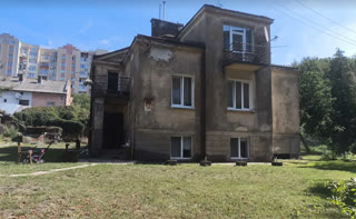 🔥 Продаж просторого будинку на вул. Яворівській