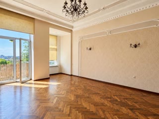 Продам 3к квартиру, Центр, метро Бекетова