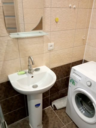 Продам 1к квартиру Одесська