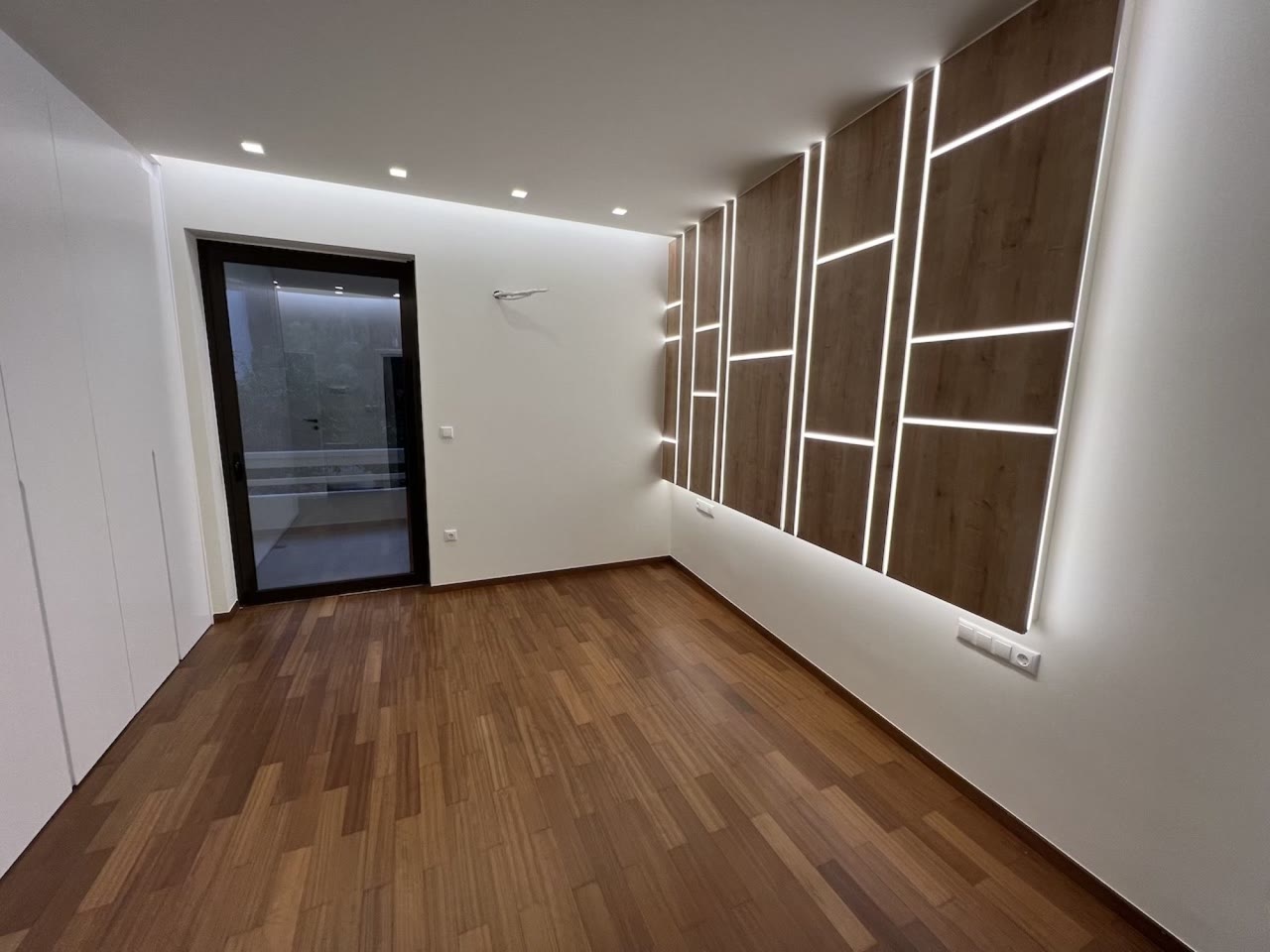 4 rooms plan