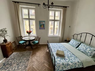 🏡 Продаж 1-кімнатної квартири в історичному центрі Львова