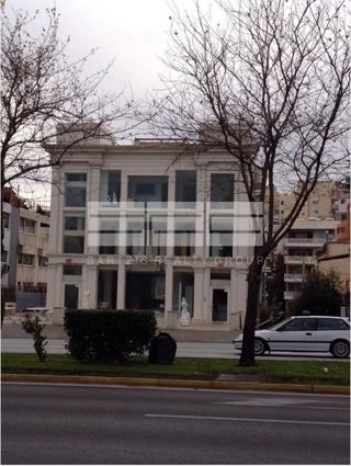 Бизнес-здание, 650 м²