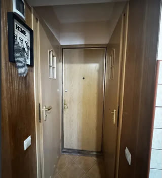 Продаж 2-кімнатної квартири в центрі Львова на вул. Стефаника