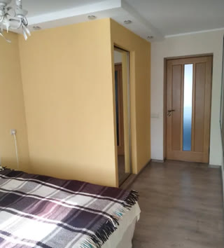 Продаж 3-кімнатної квартири на вул. Любінська 🏢