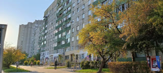 Продаж 3-кімнатної квартири у Сихівському районі Львова