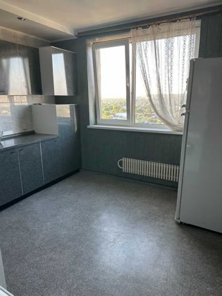 Продам уютну 3-к квартиру, метро Холодна Гора-3 хвилини пішки
