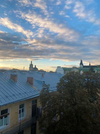 Оренда дизайнерської квартири-студії на вул. Личаківській