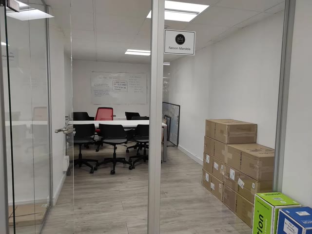 Venta de oficina en calle Del Maestro Ángel Llorca con calefacción