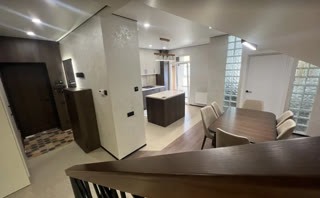 🏡 Продаж 5-кімнатної квартири з дизайнерським ремонтом у Сокільниках