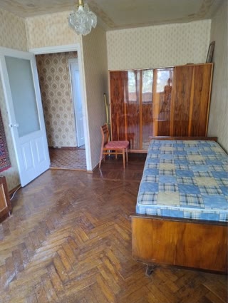 Продаж 3-кімнтатної квартири,центр ХТЗ, жилое состояние