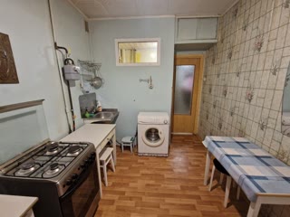 Продам 1к квартиру м. Студентська 10 хвилин, вул. Тракторобудівників. 535мкр-н