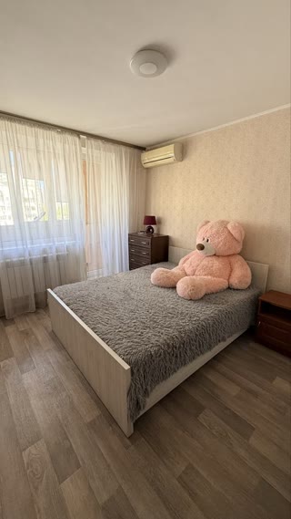 Продам 3-х ком. квартиру на Леся Сердюка, Північна Салтівка 1