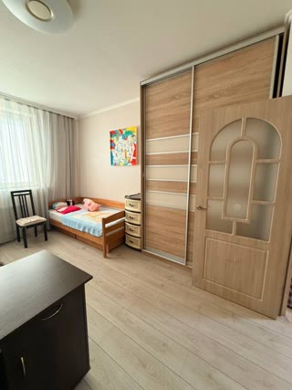 Продам 1-кімнатну квартиру Рогань
