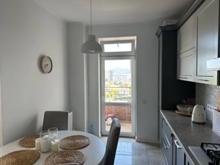 Sale of a two-level apartment with a panorama of High Castle Shopping Center Spartak
