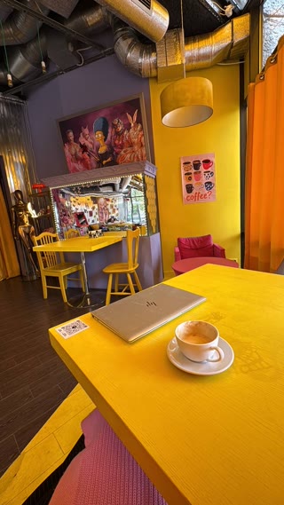 Sale of an operating coffee shop in Pechersk