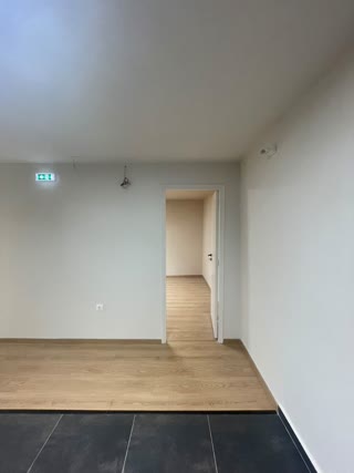 30 m² Hall