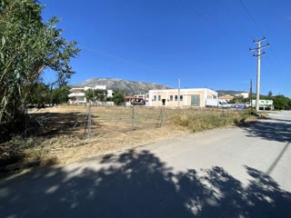 Οικόπεδο 983 τ.μ.