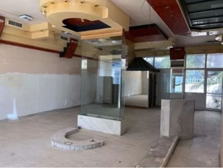 401 m² Store