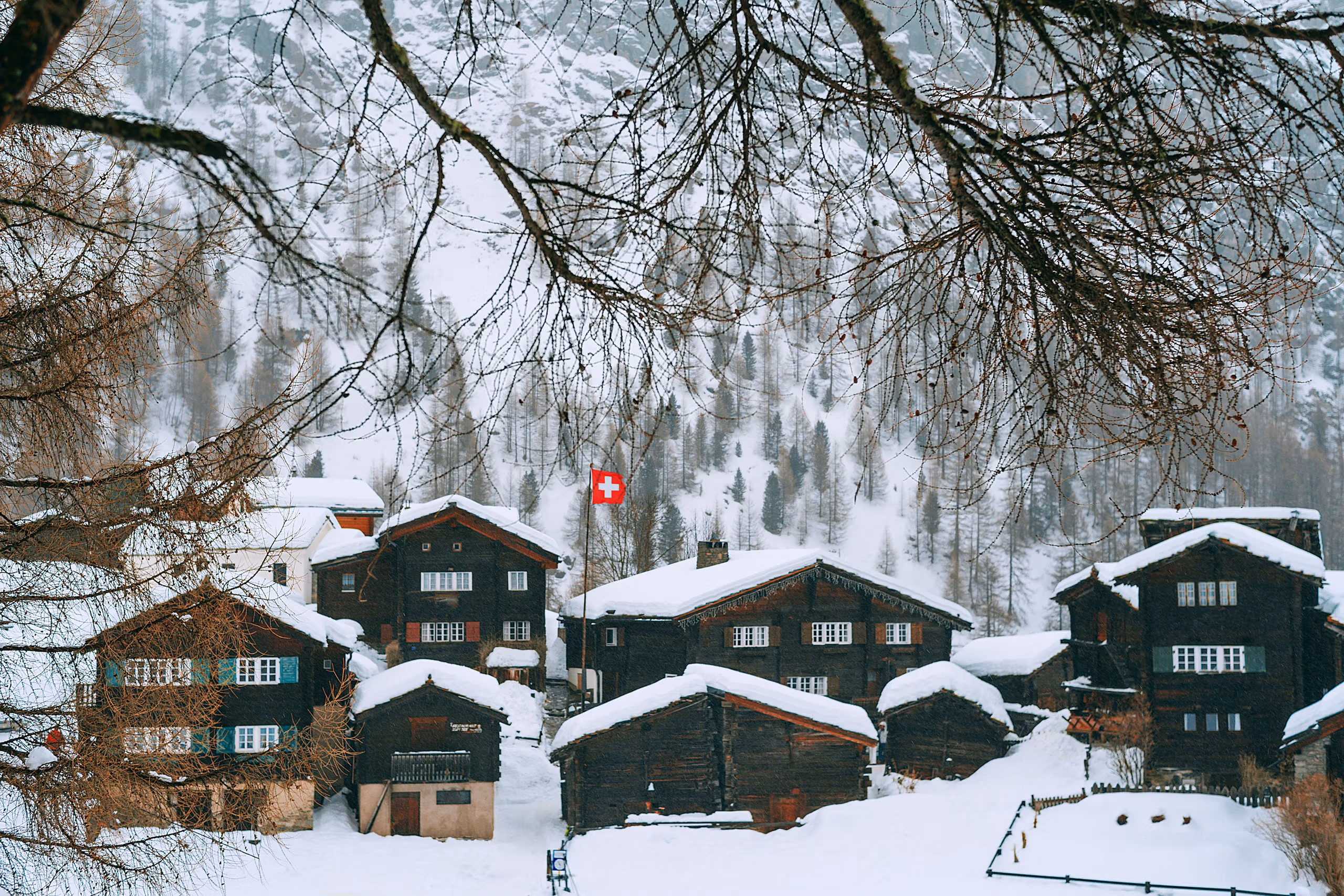 Mountain Romantics Meet the Winter Wage Gap