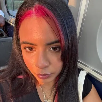 Angy's profile photo