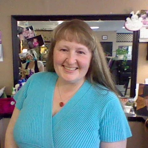 Lisa L Mounts's profile photo