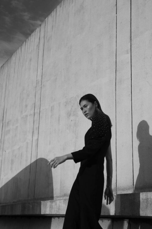 ️ Fashion Editorial L'Officiel - Minimalist By Albert Wolf Photographer