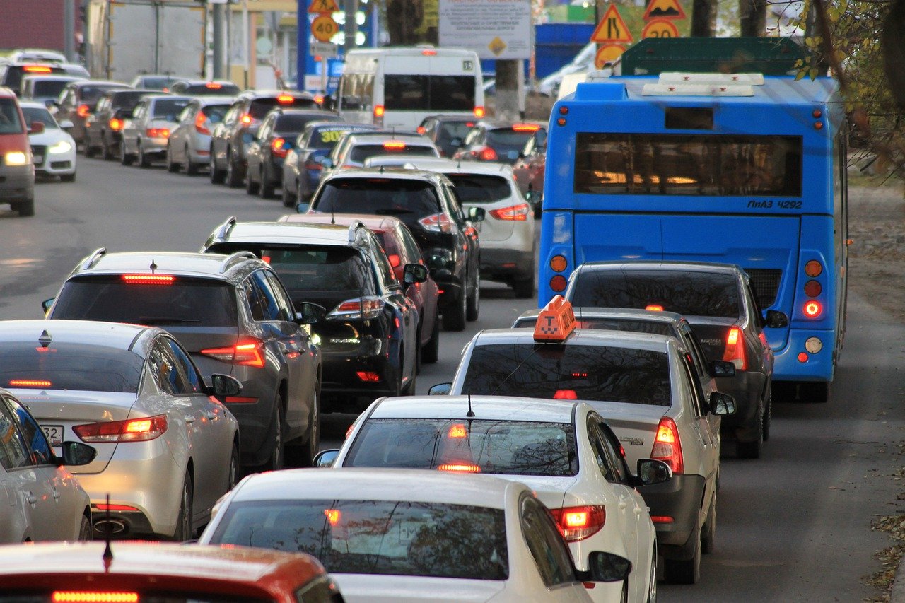 We need to rethink the office commute to reduce congestion