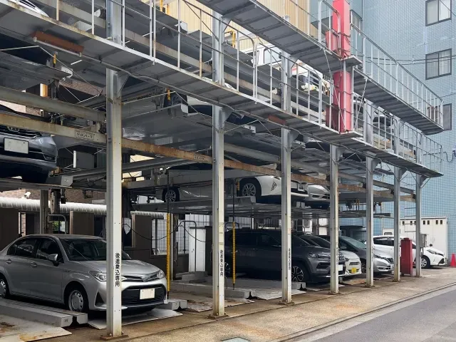 機械式駐車場（多段式）