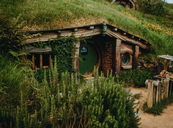 Hobbiton™ Movie Set Tours cover