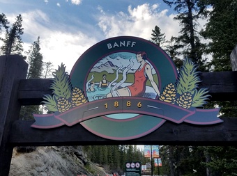 Banff Upper Hot Springs picture