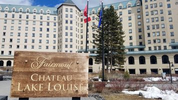 Picture of Lake Louise